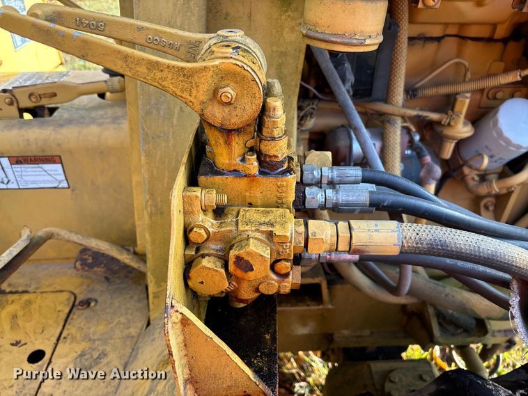 image for item EV3302 Vermeer V-450 vibratory cable plow