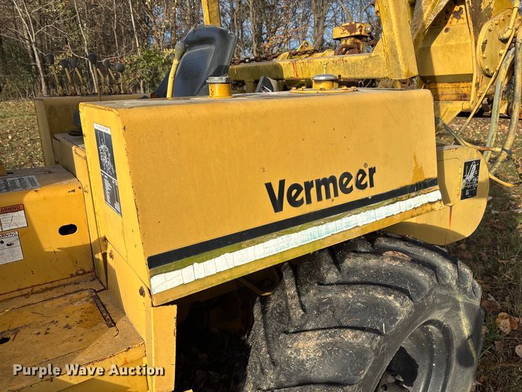 image for item EV3302 Vermeer V-450 vibratory cable plow