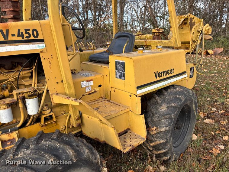 image for item EV3302 Vermeer V-450 vibratory cable plow