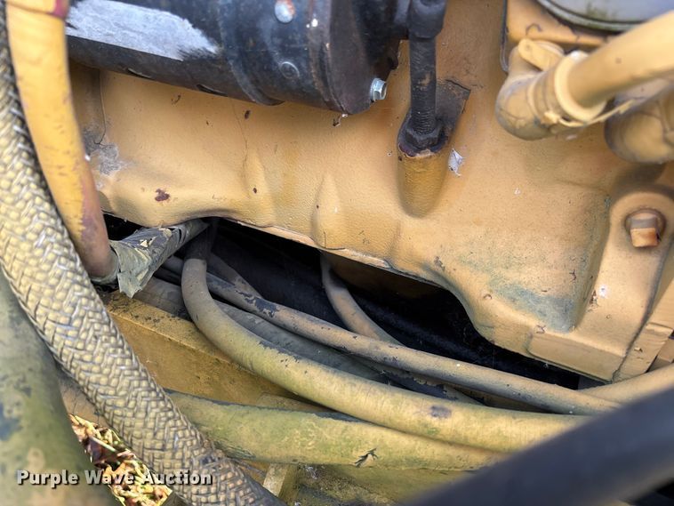 image for item EV3302 Vermeer V-450 vibratory cable plow