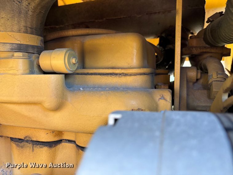 image for item EV3302 Vermeer V-450 vibratory cable plow