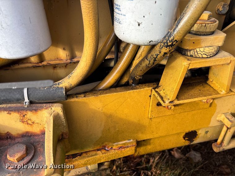 image for item EV3302 Vermeer V-450 vibratory cable plow