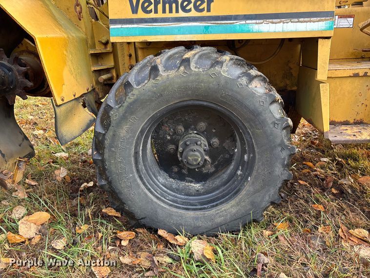 image for item EV3302 Vermeer V-450 vibratory cable plow