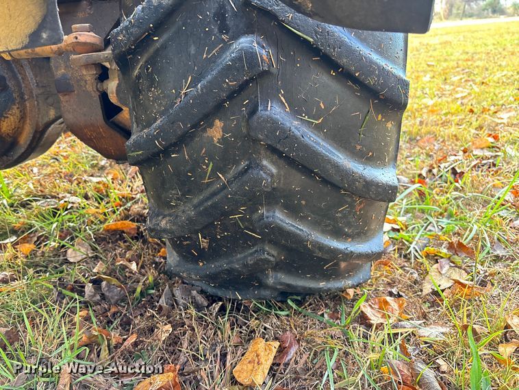 image for item EV3302 Vermeer V-450 vibratory cable plow