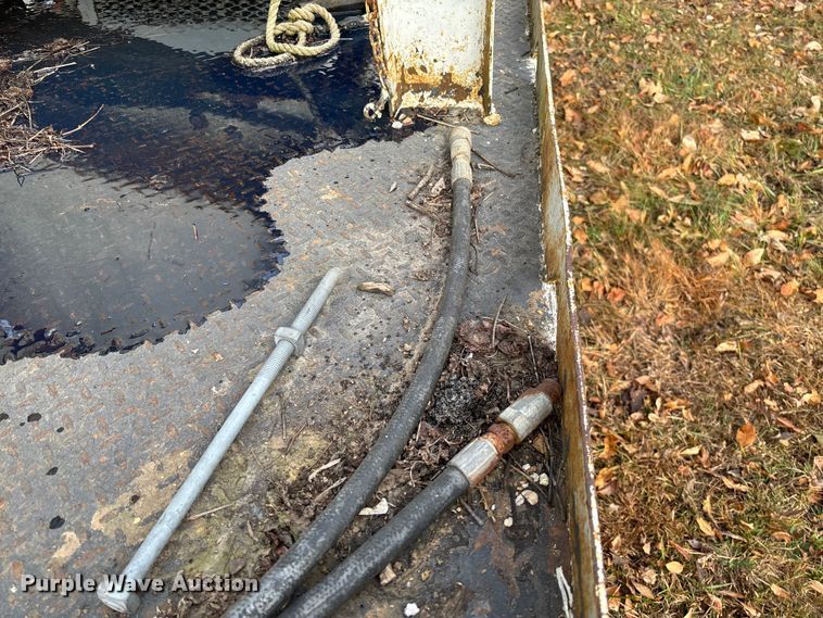 image for item EV3303 Track carrier with digger derrick