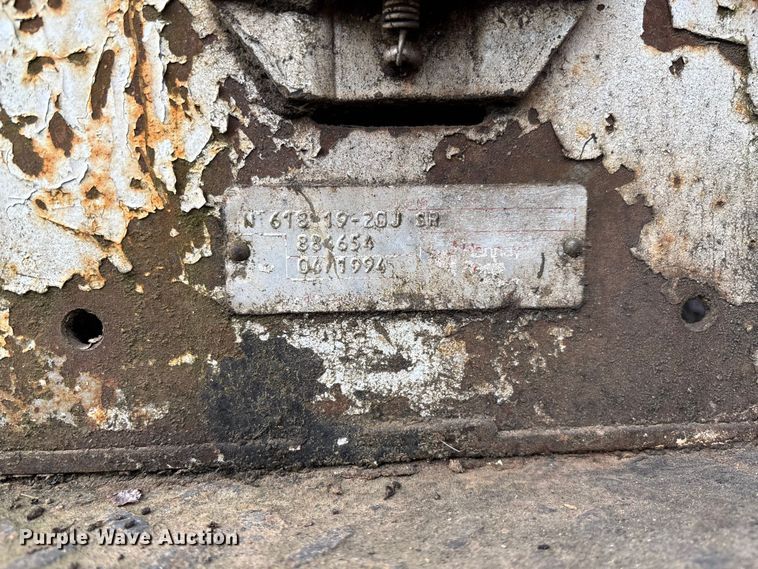 image for item EV3303 Track carrier with digger derrick