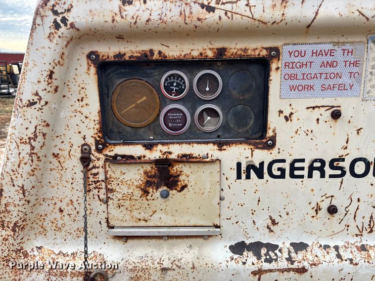 image for item EV3304 Ingersoll Rand P-175A-W-W air compressor