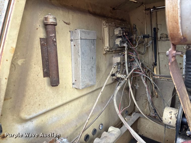 image for item EV3304 Ingersoll Rand P-175A-W-W air compressor