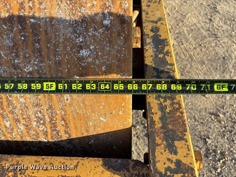 image for item EV3307 1989 Caterpillar CP-433B single drum vibratory roller