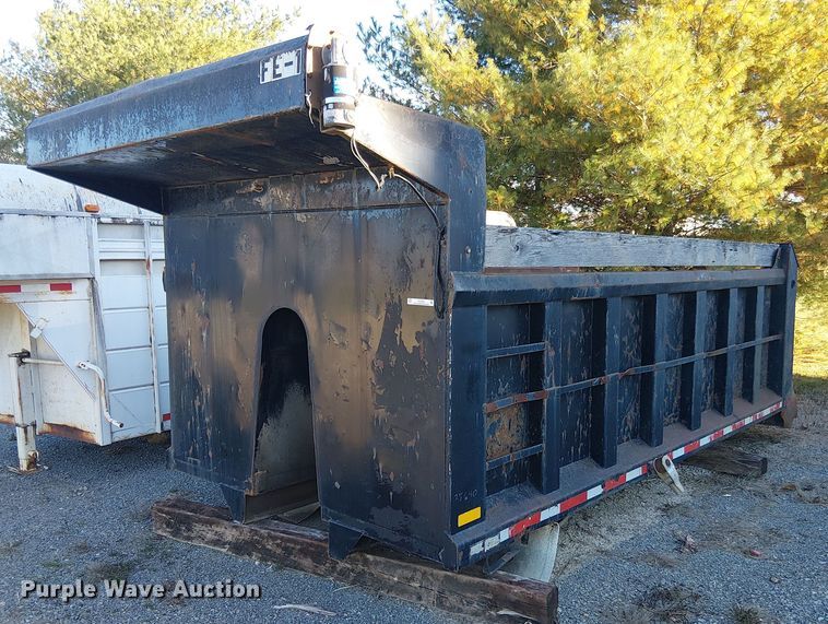 image for item EV4402 Dump bed