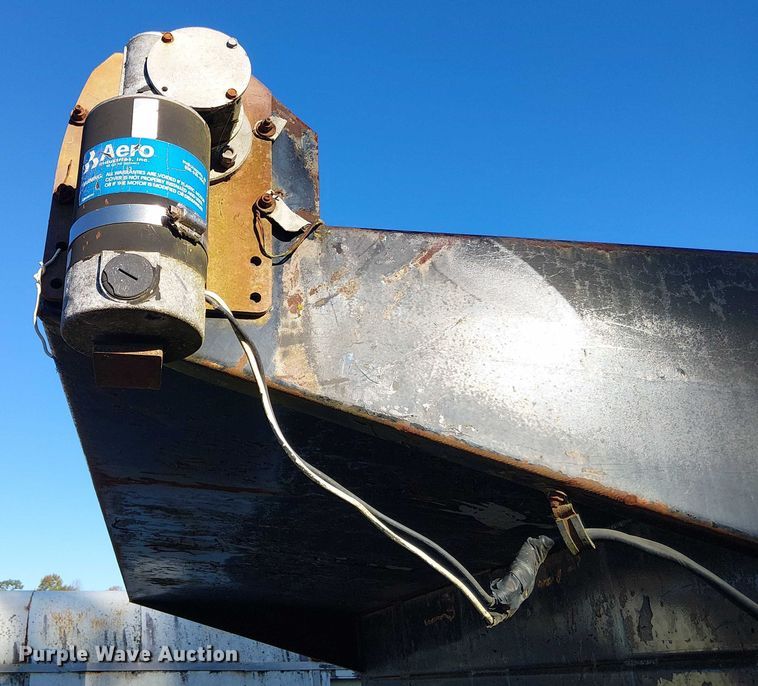 image for item EV4402 Dump bed