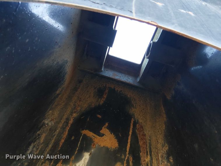 image for item EV4402 Dump bed