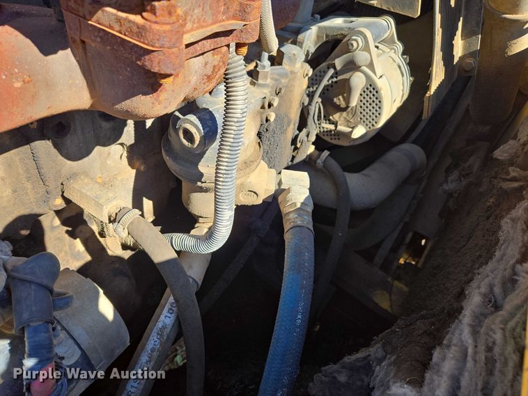 image for item EV4407 2004 Komatsu PC300LC-7L excavator