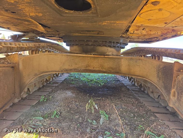 image for item EV4407 2004 Komatsu PC300LC-7L excavator