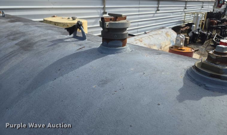 image for item EV4410 Fuel tank