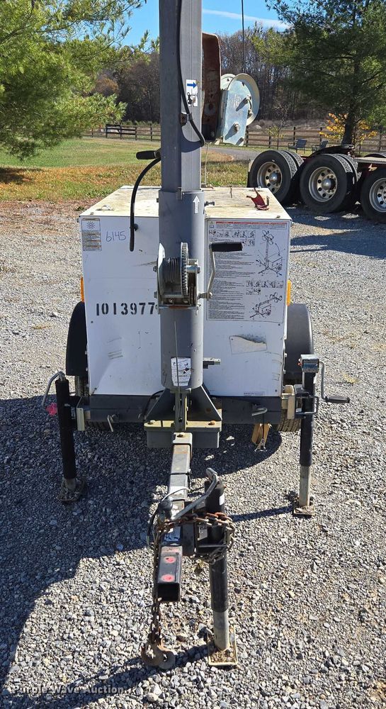 image for item EV4411 2013 Magnum MLT3060M  light plant