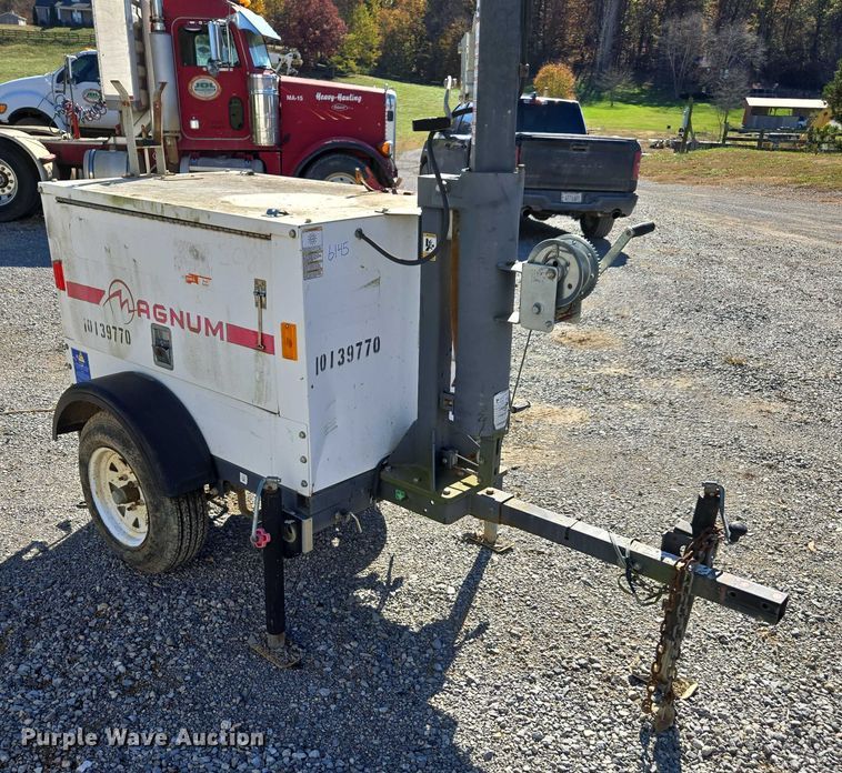 image for item EV4411 2013 Magnum MLT3060M  light plant