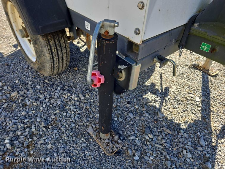 image for item EV4411 2013 Magnum MLT3060M  light plant