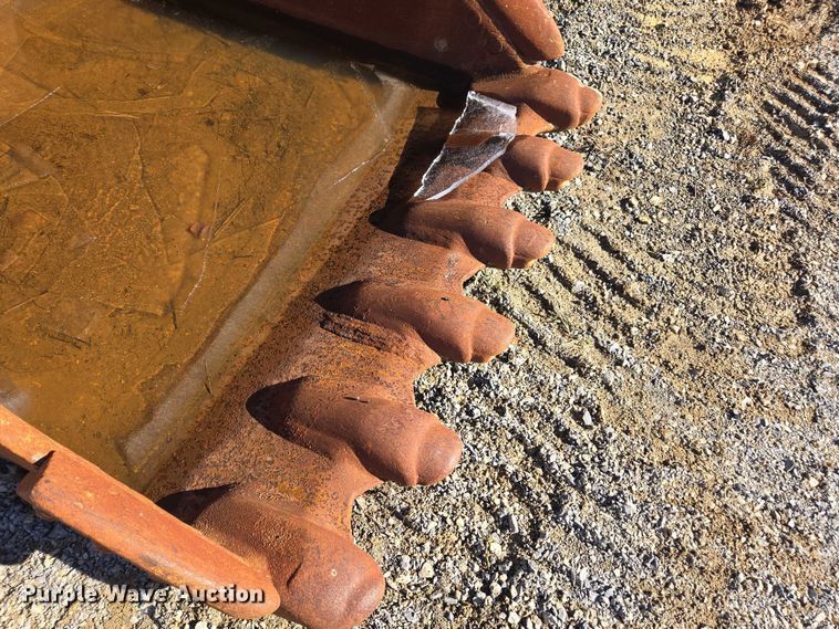 image for item EV4412 Excavator attachments