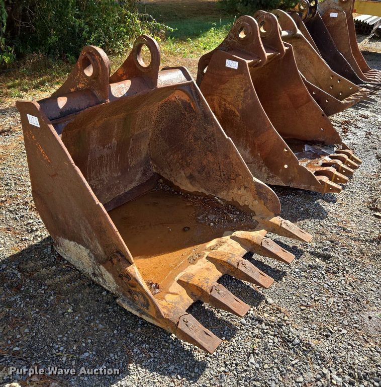 image for item EV4415 (3) excavator buckets