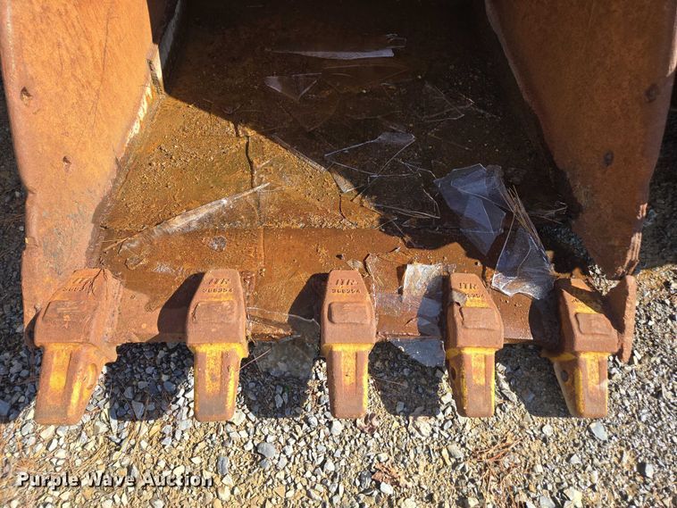 image for item EV4415 (3) excavator buckets