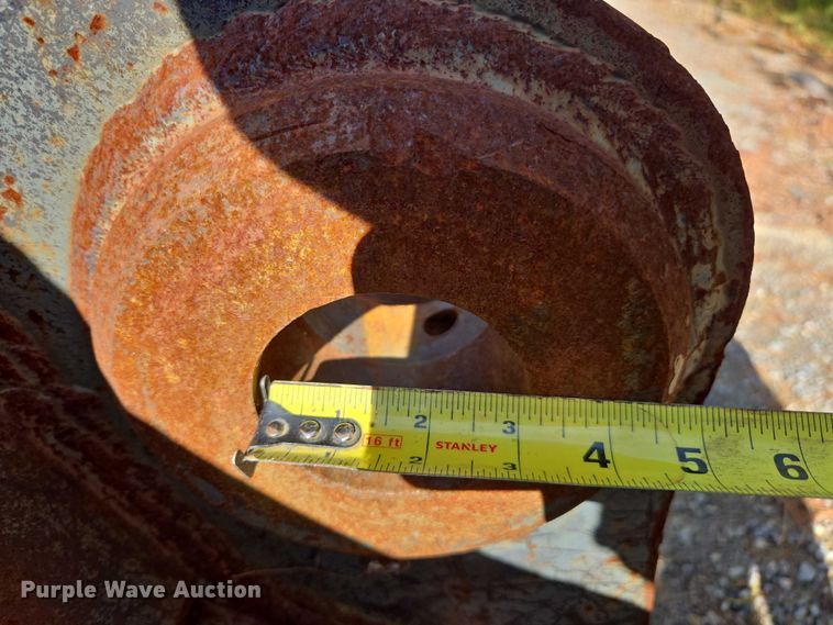 image for item EV4415 (3) excavator buckets