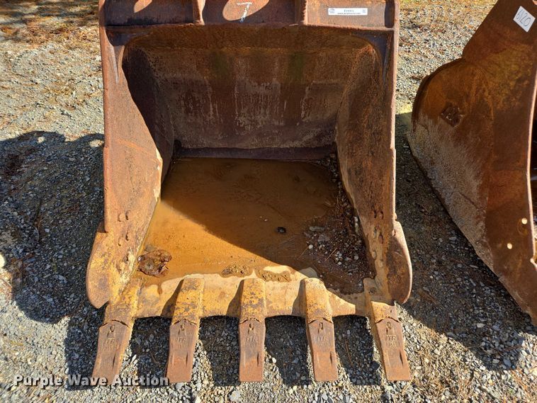 image for item EV4415 (3) excavator buckets