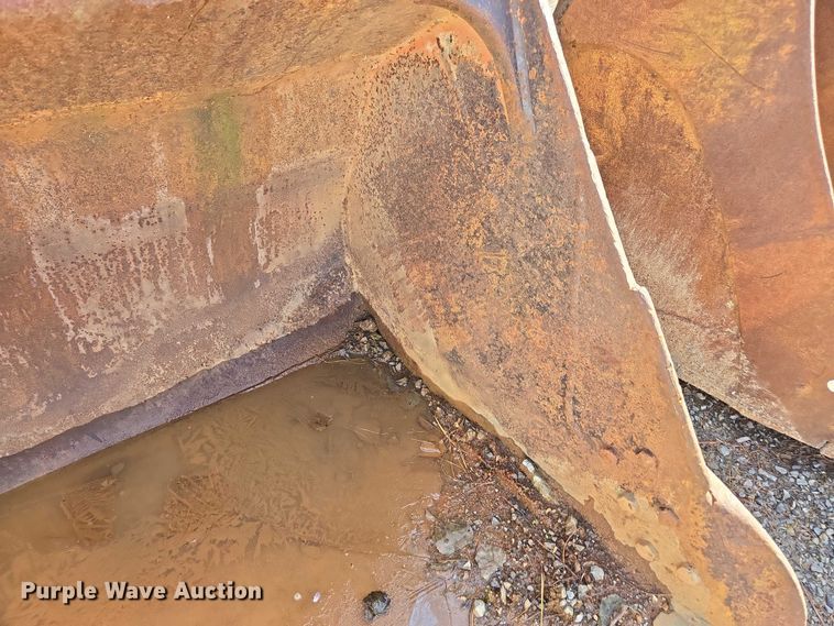 image for item EV4415 (3) excavator buckets