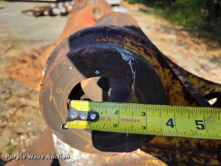 image for item EV4416 (2) excavator buckets