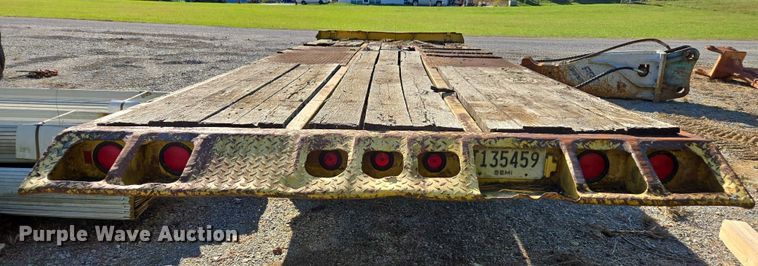 image for item EV4418 1986 Eager Beaver tilt deck equipment trailer