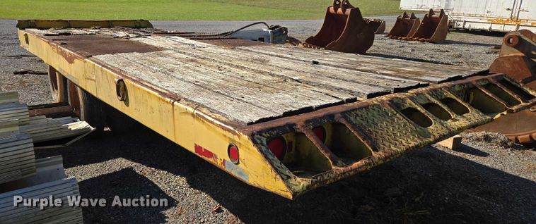 image for item EV4418 1986 Eager Beaver tilt deck equipment trailer