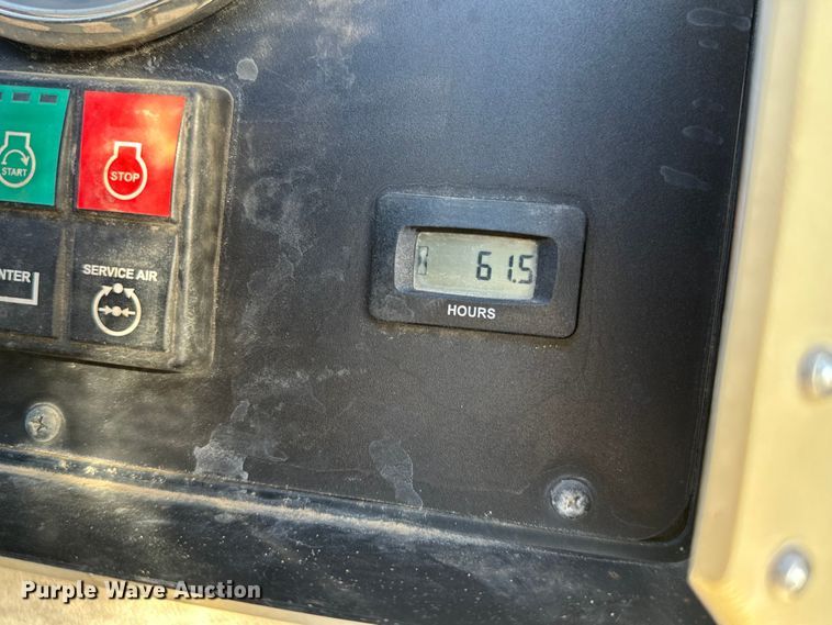 image for item FG1510 2017 Doosan P185 air compressor