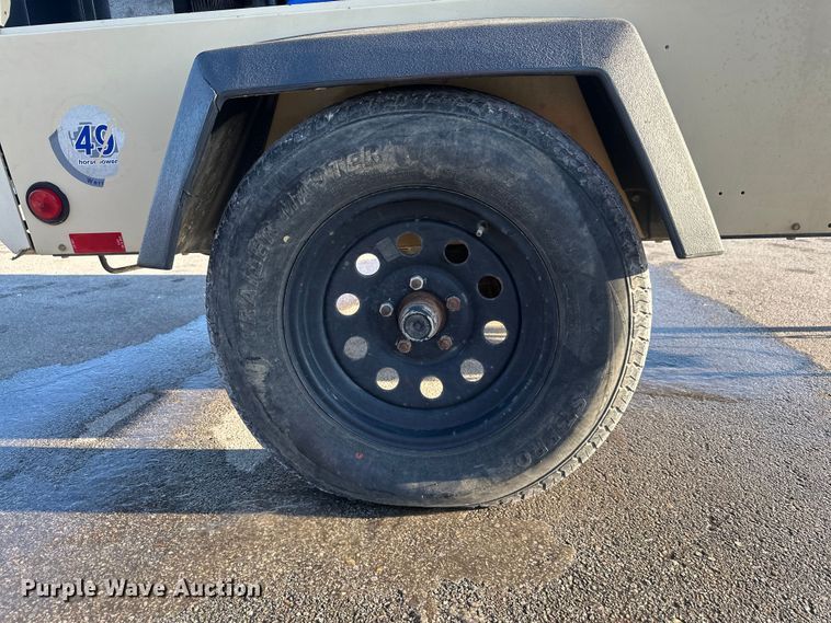 image for item FG1510 2017 Doosan P185 air compressor