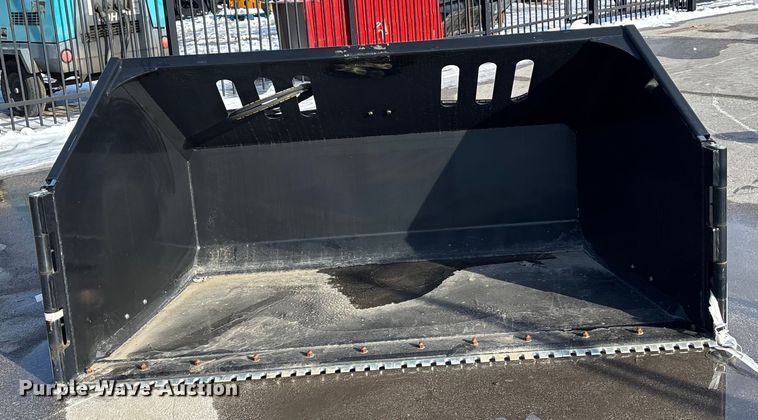 image for item FG1514 Landy SWB91 skid steer snow pusher