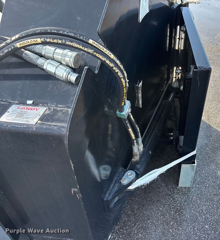 image for item FG1514 Landy SWB91 skid steer snow pusher