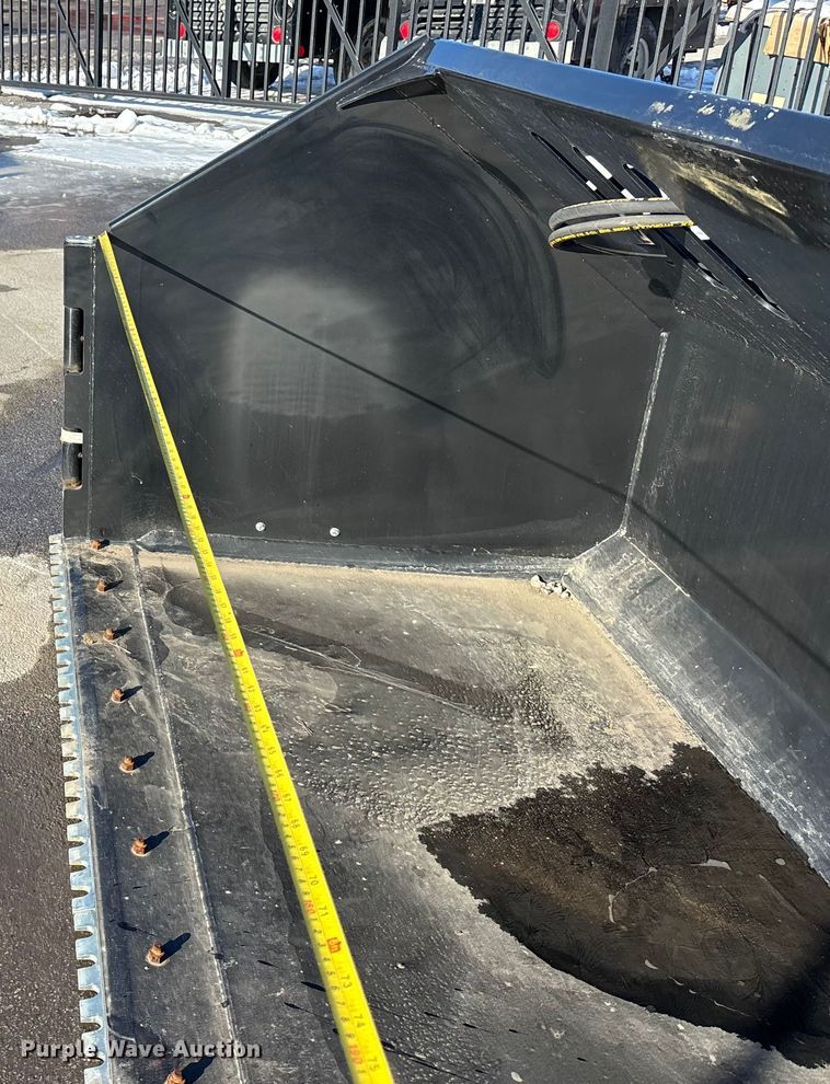 image for item FG1514 Landy SWB91 skid steer snow pusher