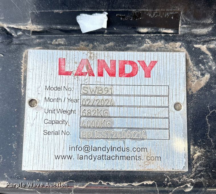 image for item FG1514 Landy SWB91 skid steer snow pusher