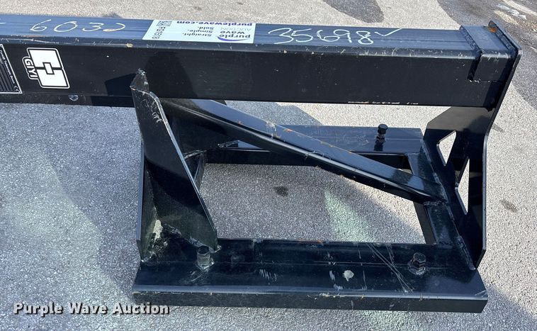 image for item FG1518 GIYI TB47 skid steer jib