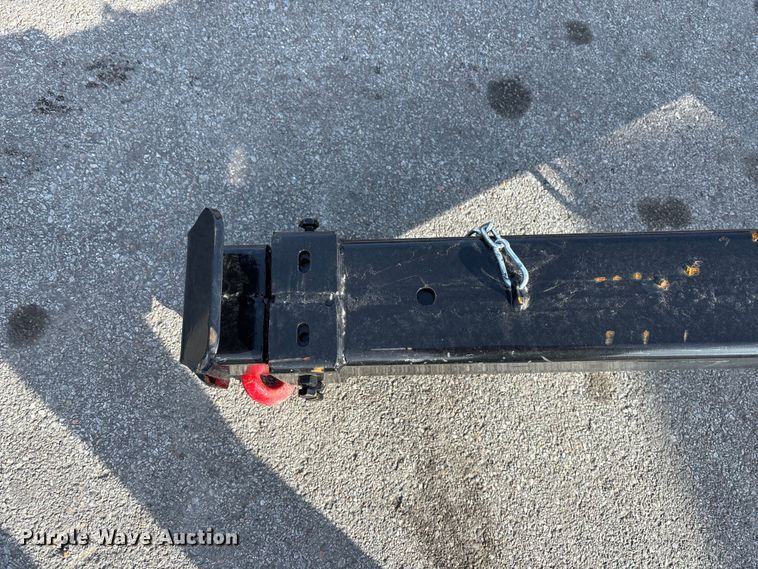 image for item FG1518 GIYI TB47 skid steer jib