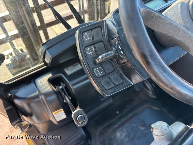 image for item FG1521 Yale Veracitor 60VX forklift