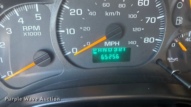 image for item FG1528 2007 GMC C5500 flatbed truck