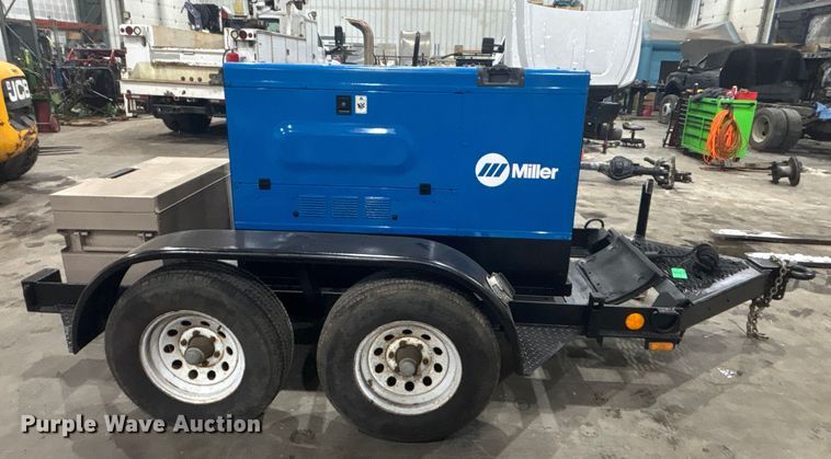 image for item FG1529 Miller Big blue 402P welder/generator