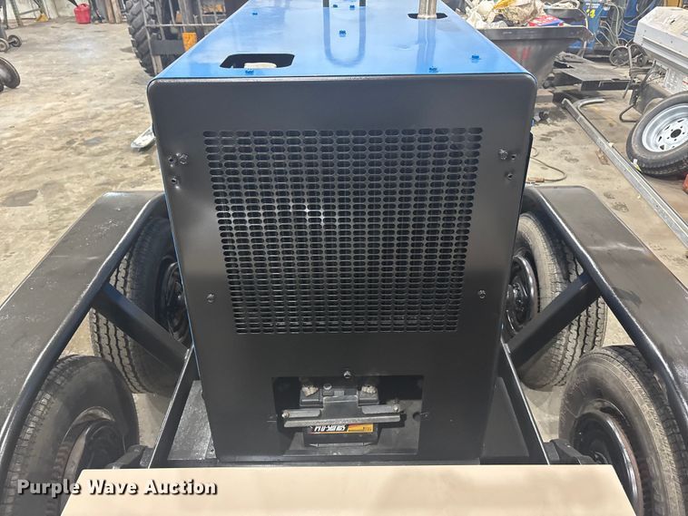 image for item FG1529 Miller Big blue 402P welder/generator