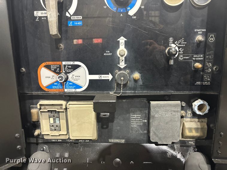 image for item FG1529 Miller Big blue 402P welder/generator