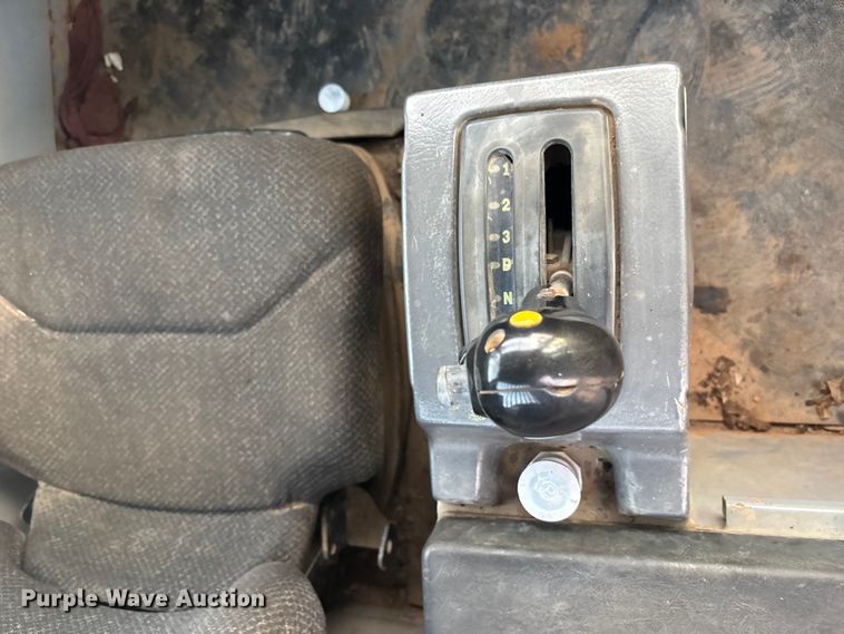 image for item FI0026 1999 Caterpillar D250EII articulated haul truck