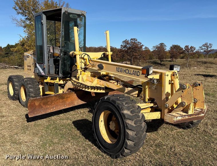 MOTOCONFORMADORA NEW HOLLAND RG80 2002