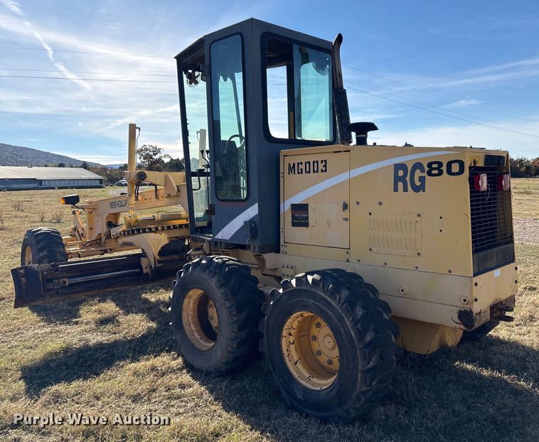 image for item FI0029 2002 New Holland RG80 motor grader