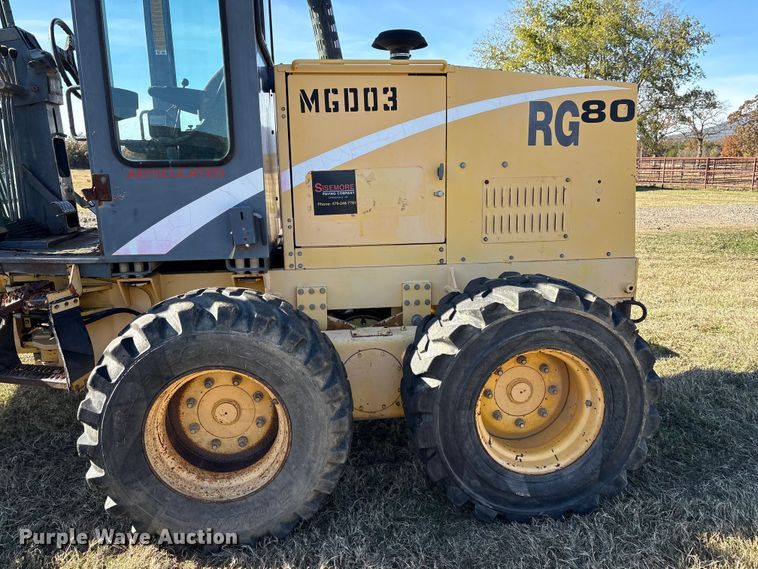 image for item FI0029 2002 New Holland RG80 motor grader