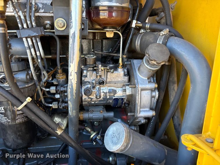 image for item FI0029 2002 New Holland RG80 motor grader