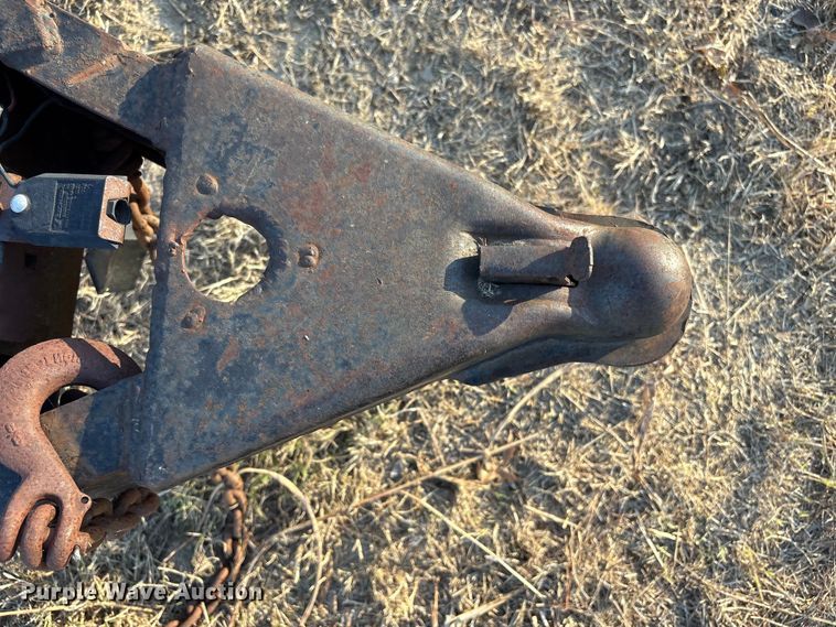 image for item FI0040 1993 Country Road Custom Trailers tilt deck equipment trailer